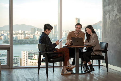 Coupang Builds a Healthy, Inclusive, and Empowered Workforce
