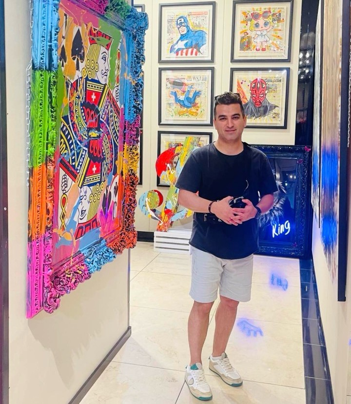 Behdad Dehghani finds inspiration in art galleries. There, quiet time can generate big ideas for AI innovation. 